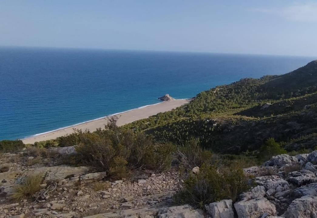 1ª Linea Reformado Y Frente Al Puerto Deportivo Firmamos Contrato Si El Cliente Lo Solicita Aunque Es Necesario Hacer La Reserva Para Poder Comunicarse L'L'Hospitalet de l'Infant Zewnętrze zdjęcie